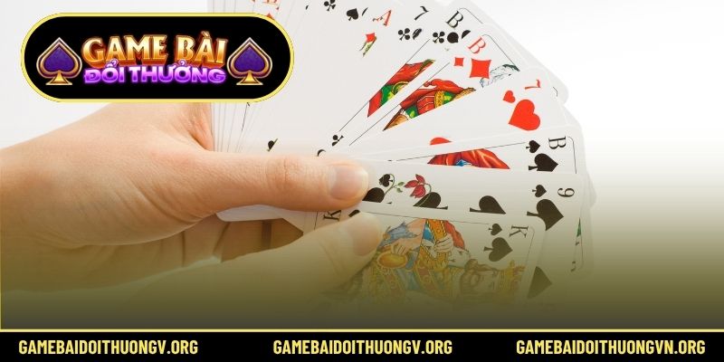 Luật đánh bài tiến lên miền Nam vô cùng thú vị